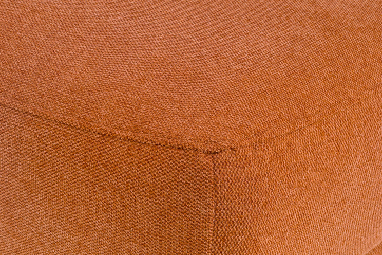 Hecht Ottoman